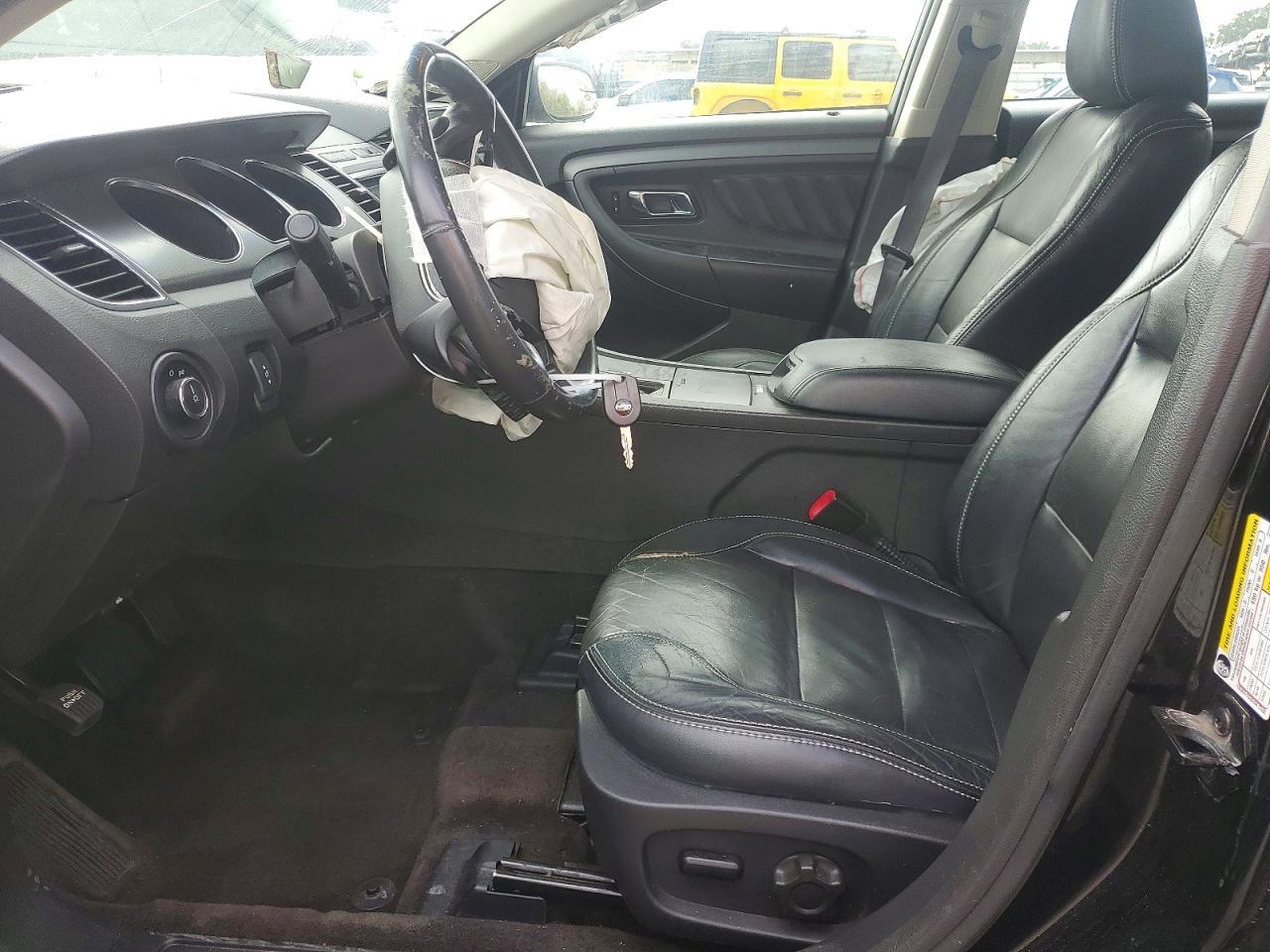 2012 Ford Taurus sel
