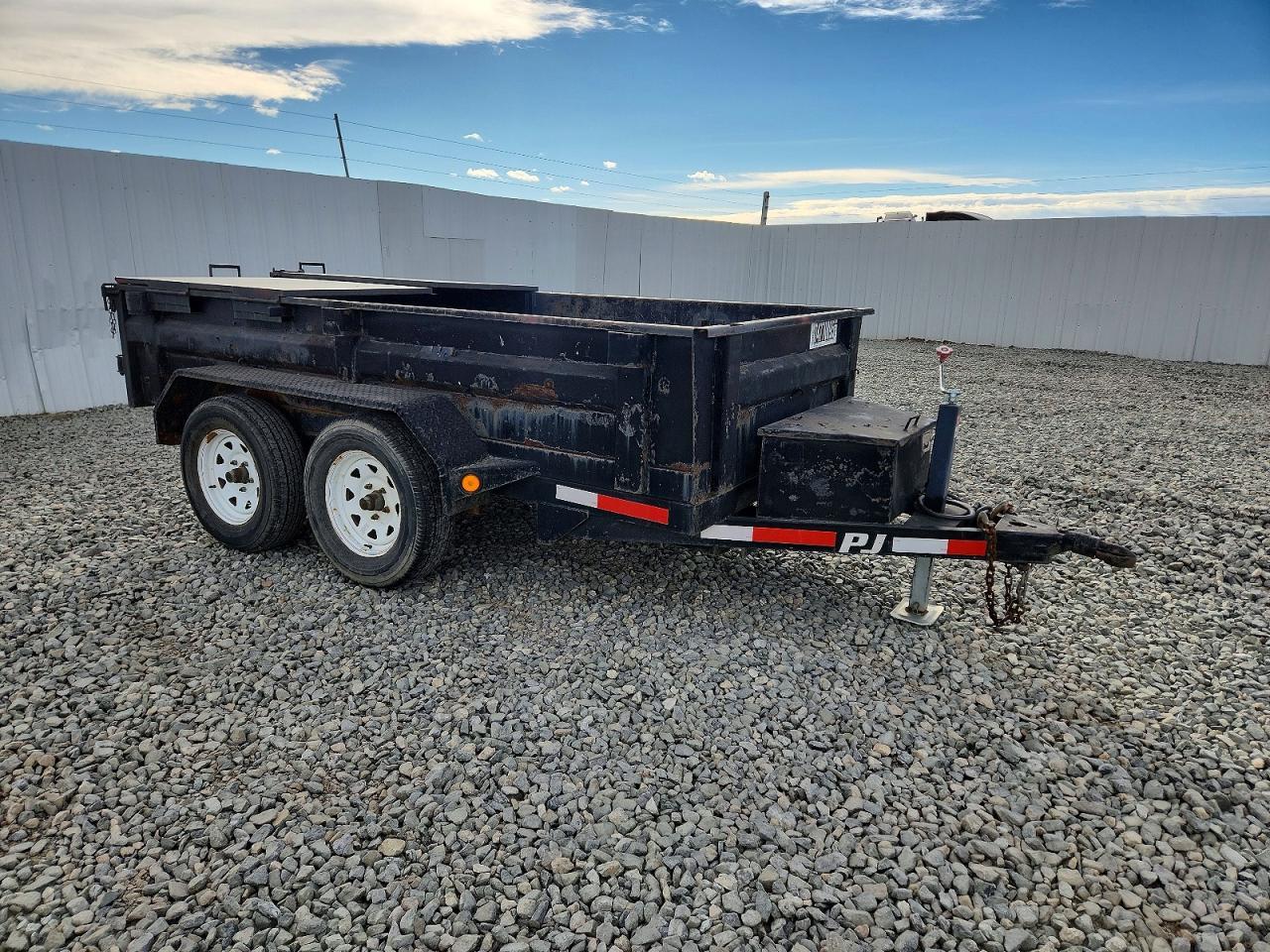 2012 PJ 1982 pj Dump Trailer