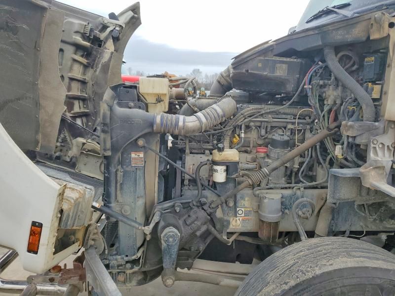 2020 Kenworth T880 Semi Truck