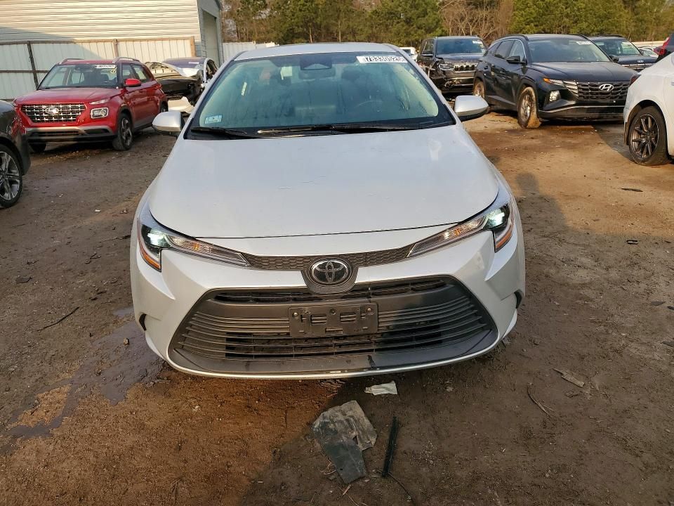 2025 Toyota Corolla le