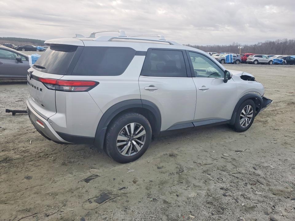 2024 Nissan Pathfinder sl