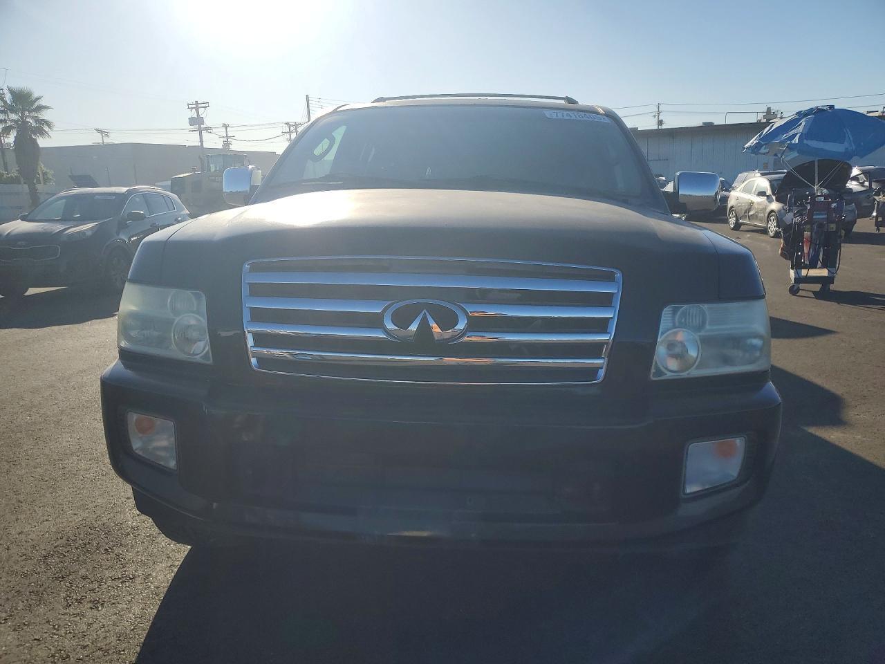 2004 Infiniti Qx56