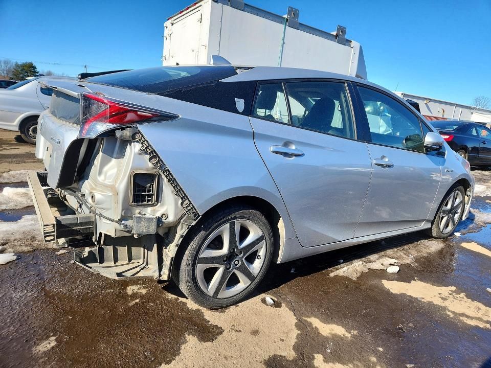 2016 Toyota Prius