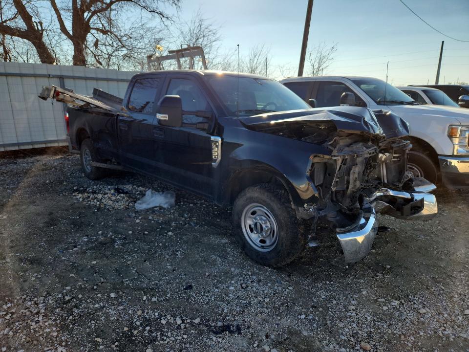 2022 Ford F350 Super Duty