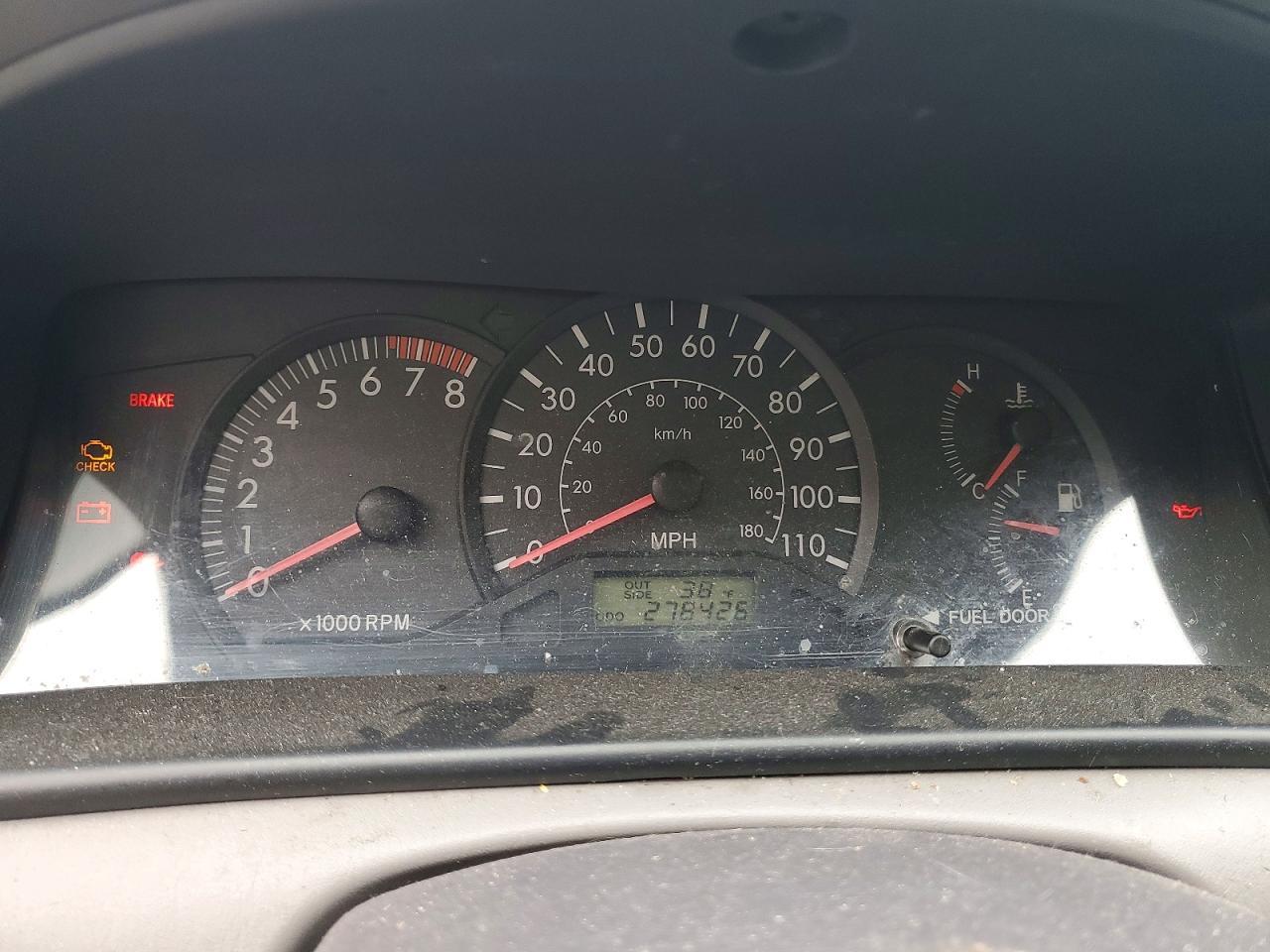 2005 Toyota Corolla ce