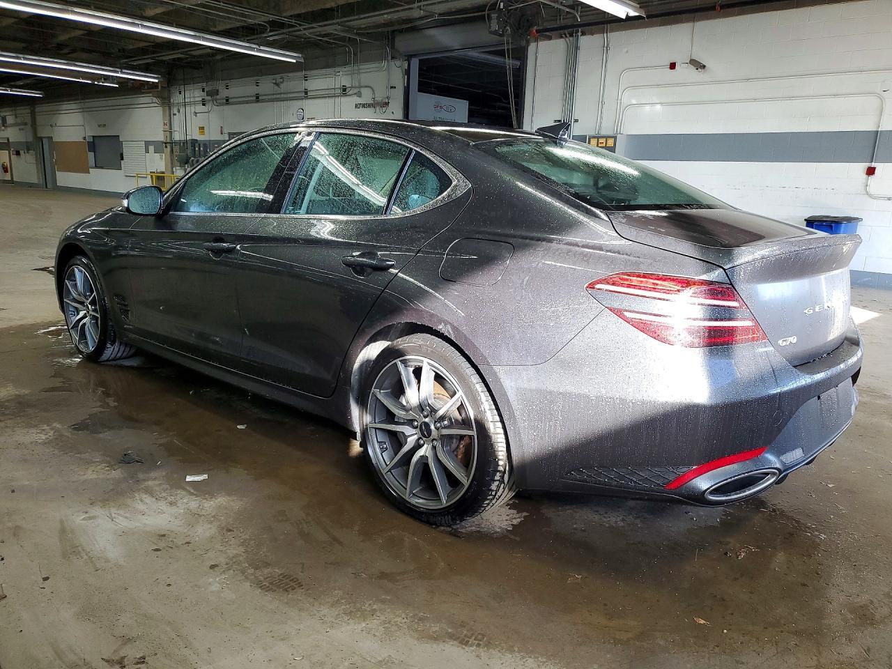 2025 Genesis G70 2.5t Standard