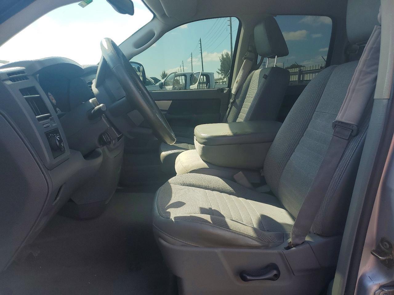 2007 Dodge Ram 1500 st