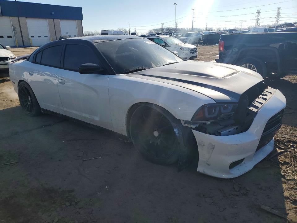 2014 Dodge Charger r