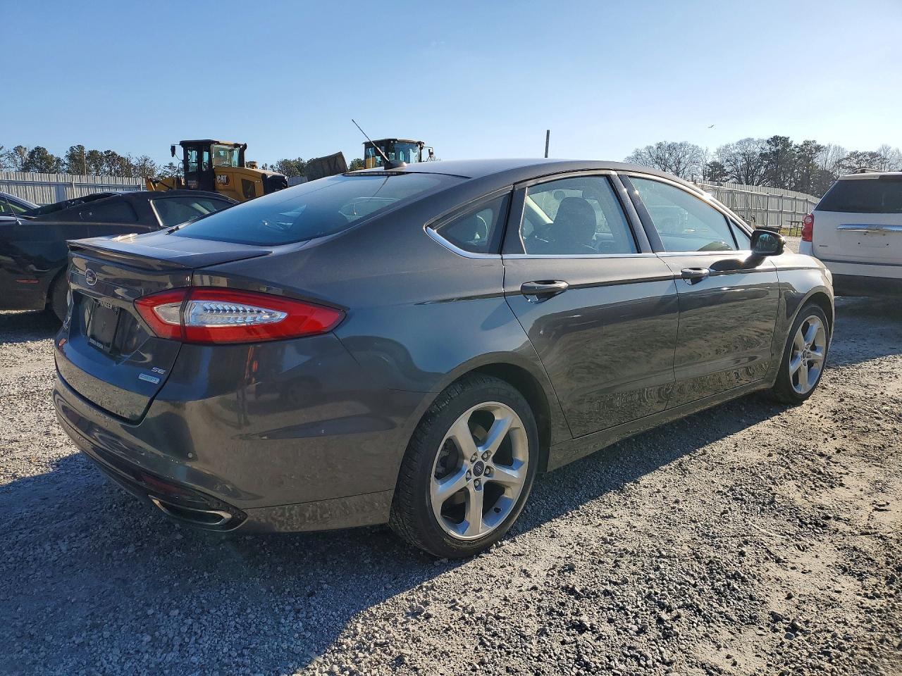 2016 Ford Fusion se