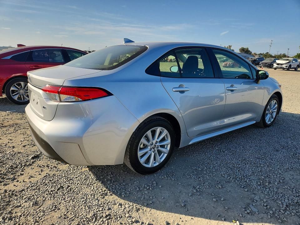 2025 Toyota Corolla le