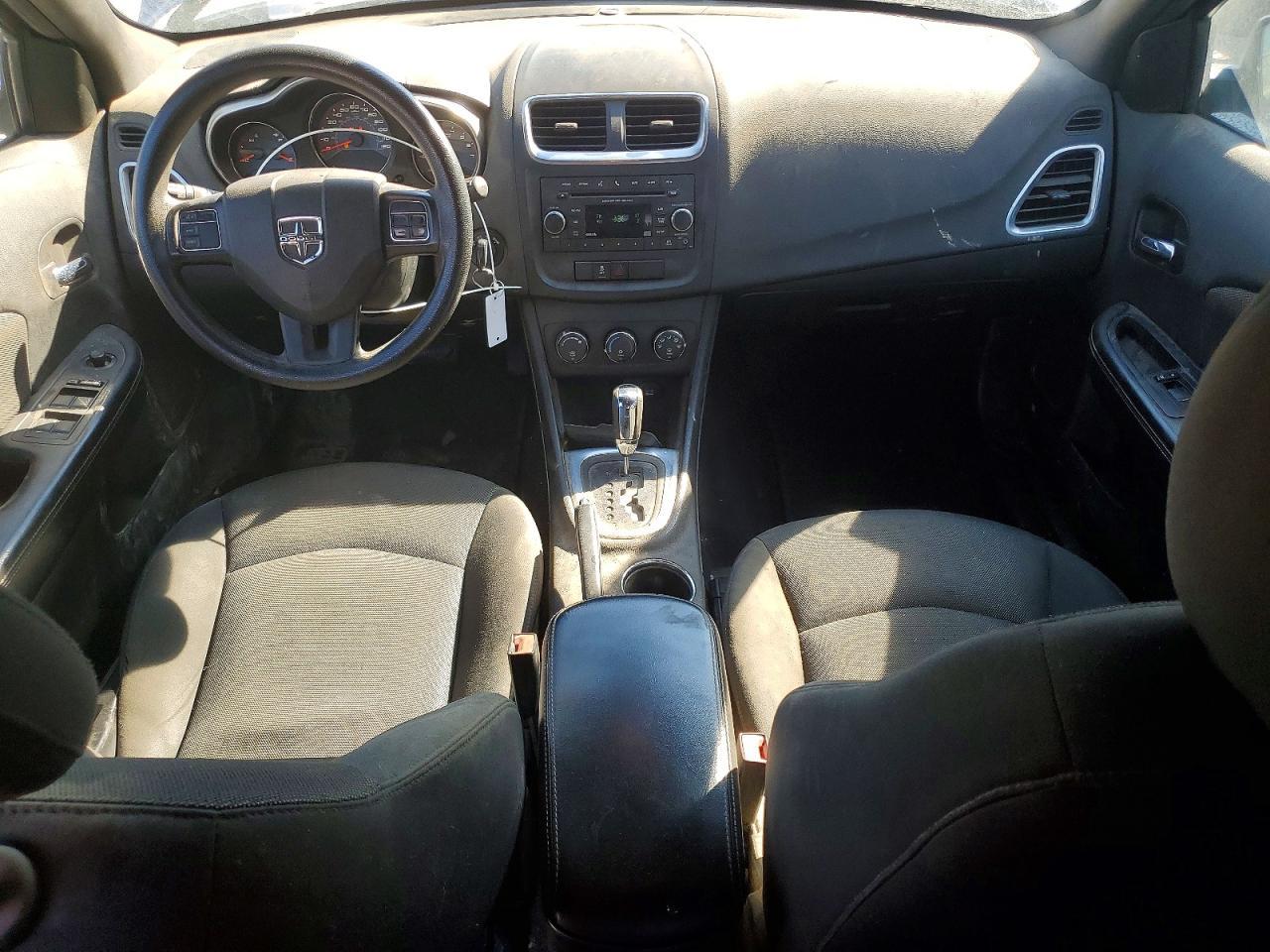 2014 Dodge Avenger se