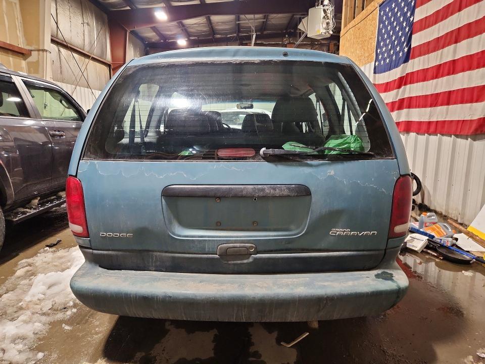 1996 Dodge Grand Caravan se