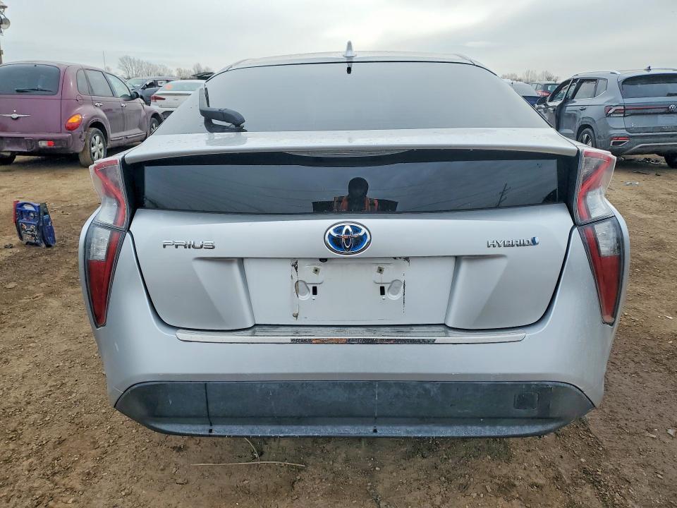 2016 Toyota Prius Three