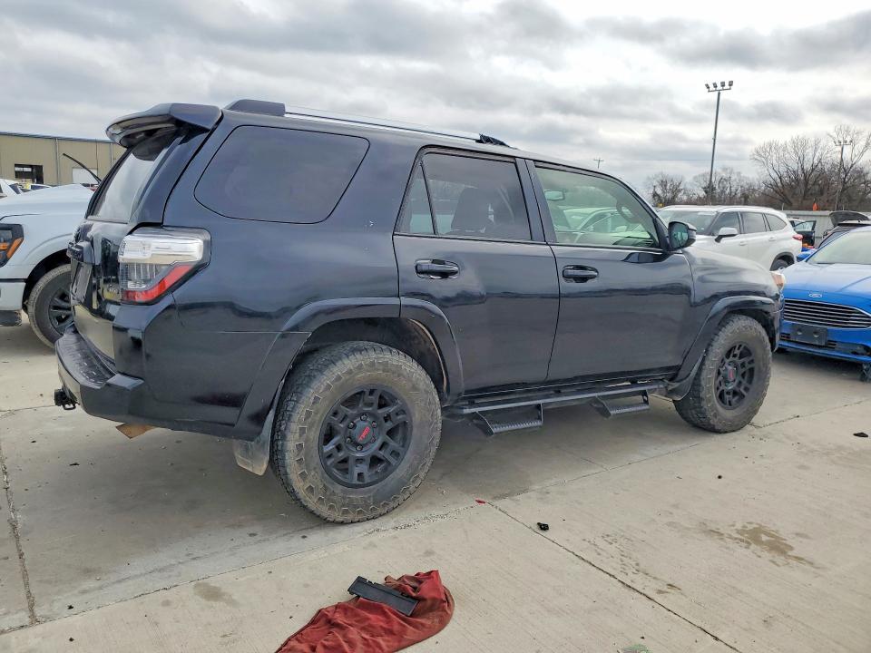 2019 Toyota 4runner SR5