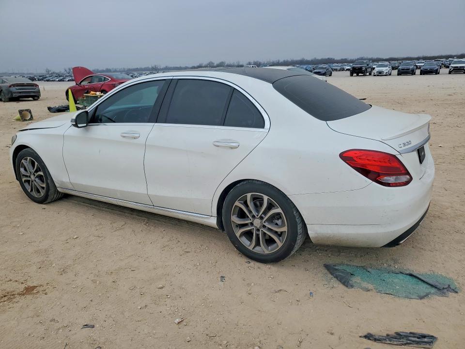 2016 Mercedes-Benz C300
