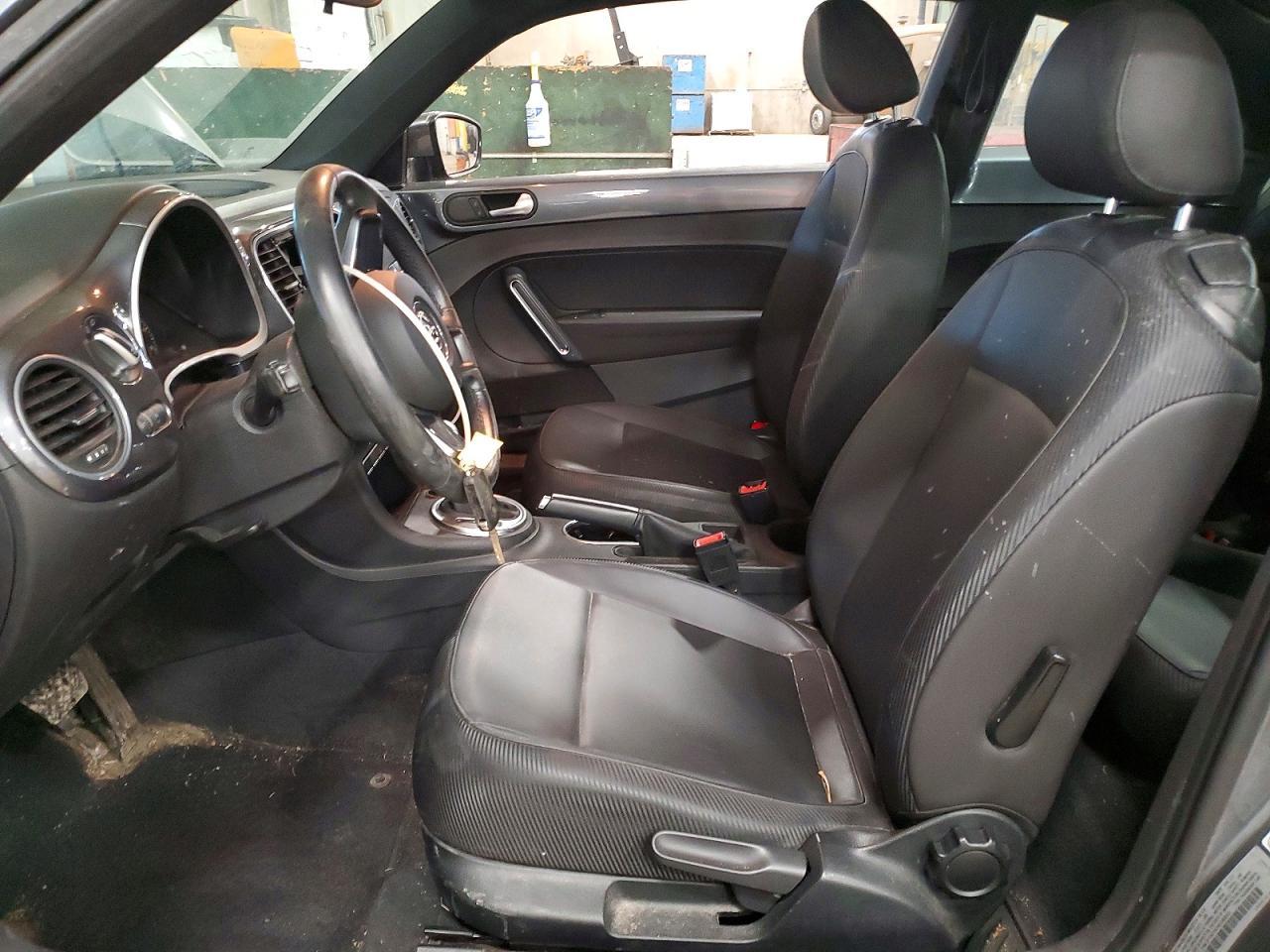2012 Volkswagen Beetle
