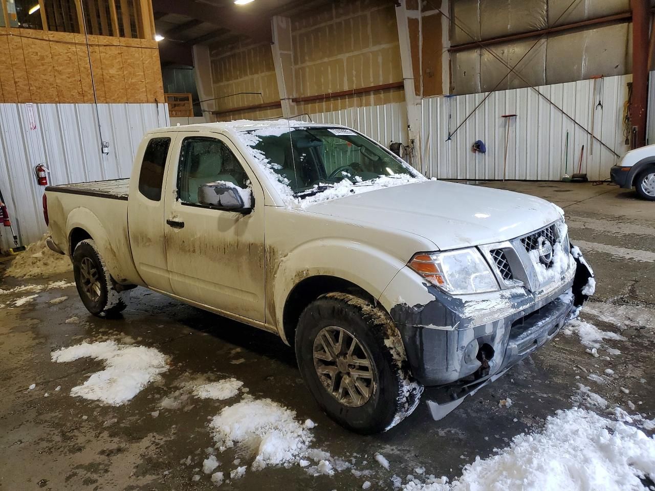2016 Nissan Frontier SV