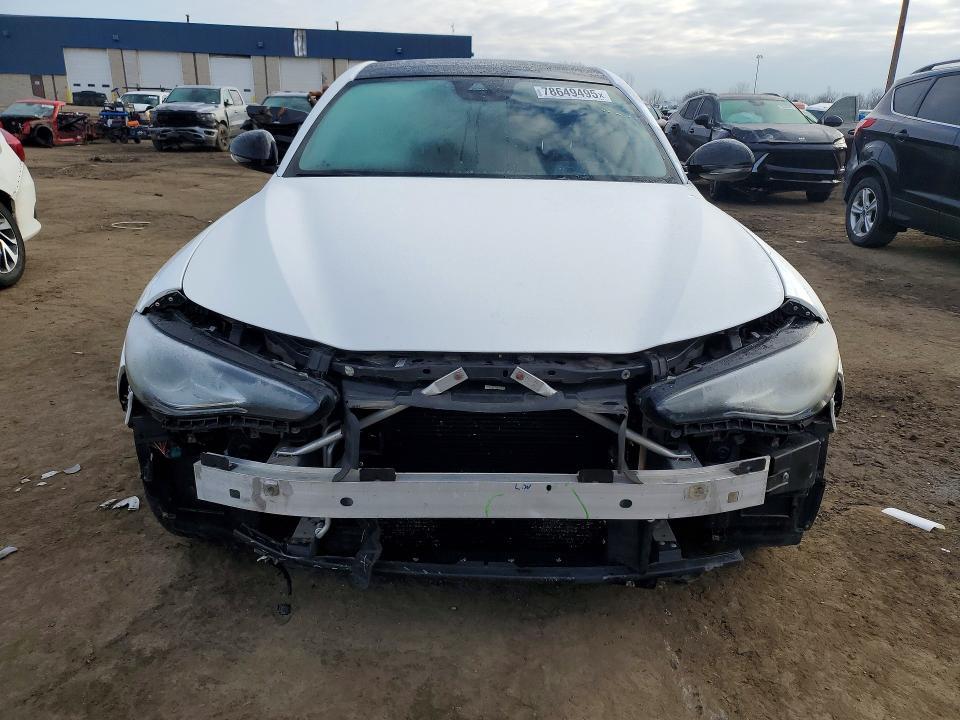 2017 Alfa Romeo Giulia ti Q4