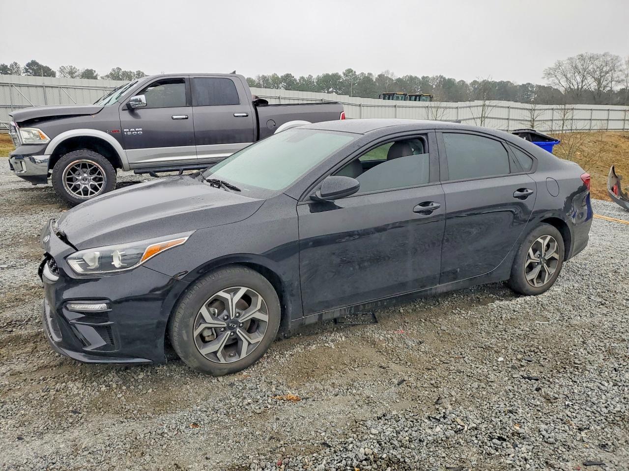 2021 KIA Forte fe