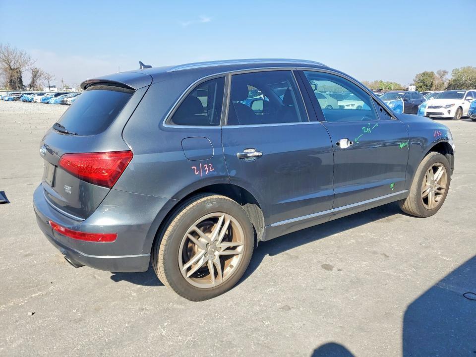 2015 Audi Q5 Premium Plus