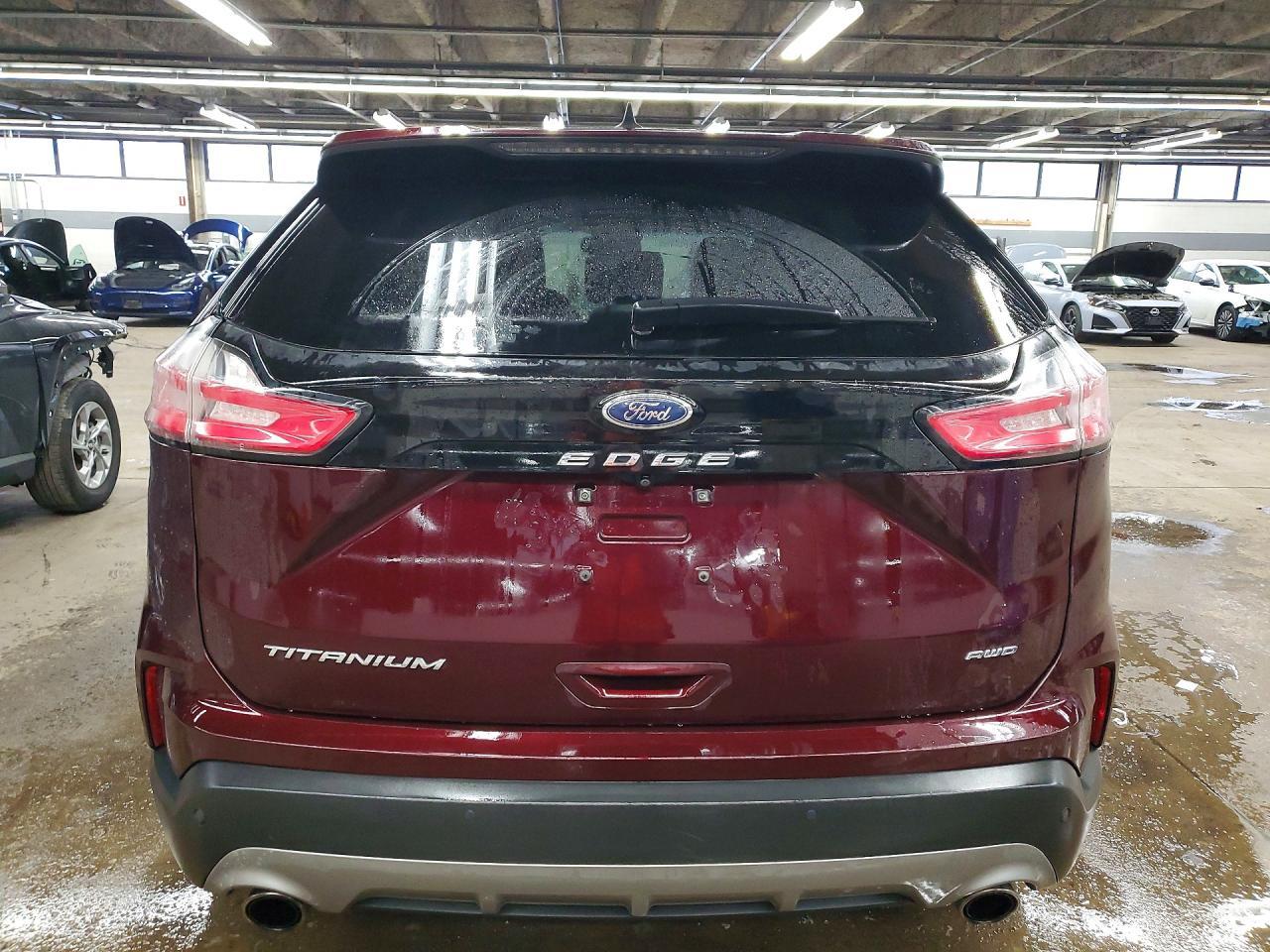 2021 Ford Edge Titanium
