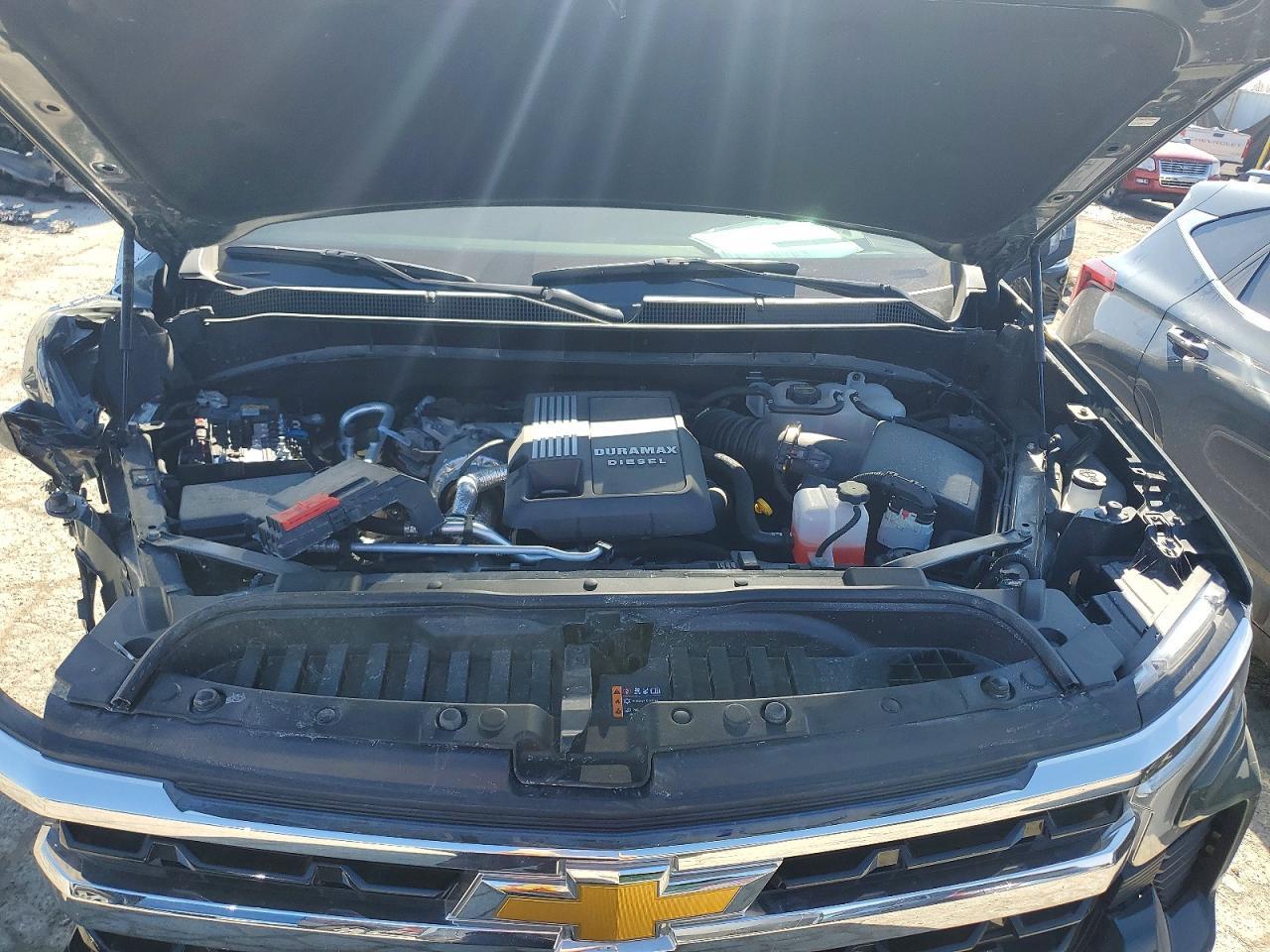 2025 Chevrolet Silverado K1500 LT