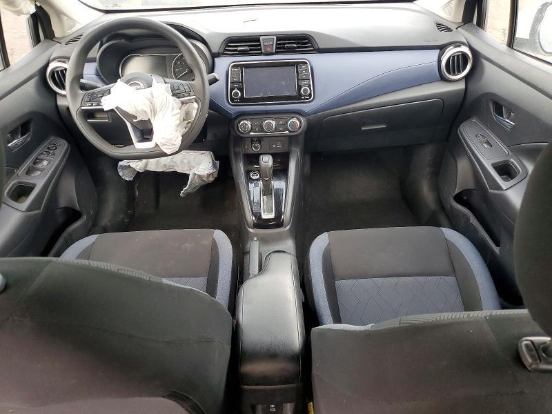 2024 Nissan Versa sv