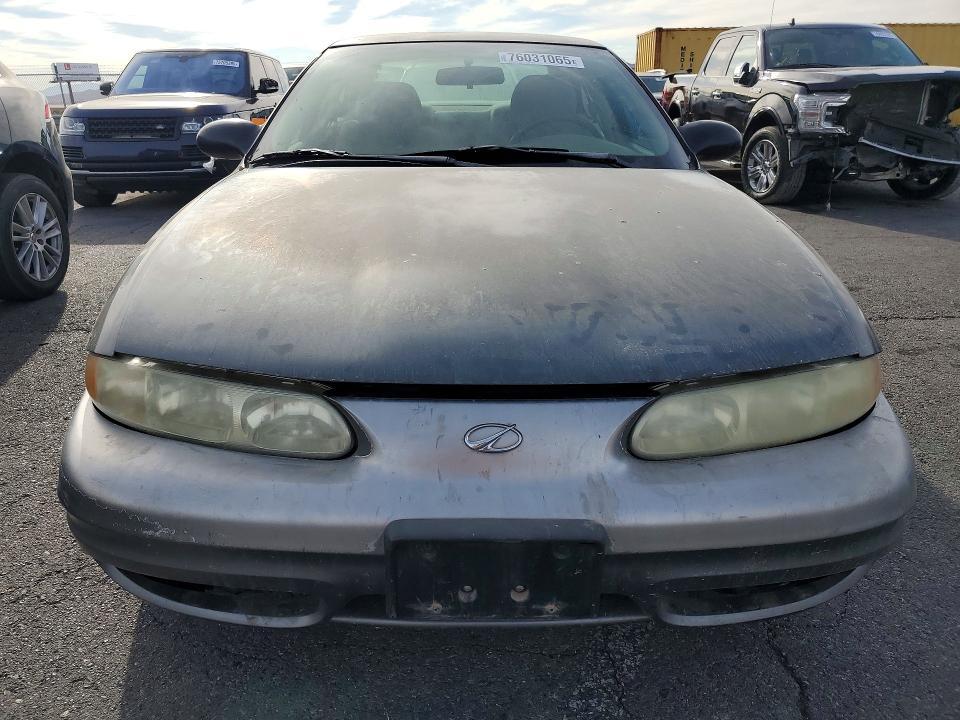 2004 Oldsmobile Alero gl