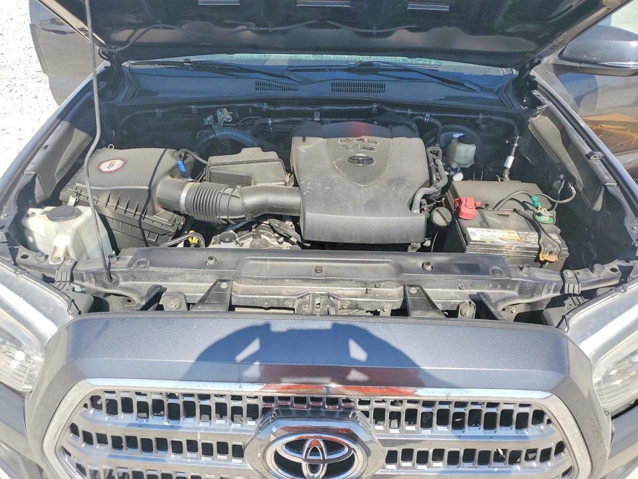 2016 Toyota Tacoma TRD Sport