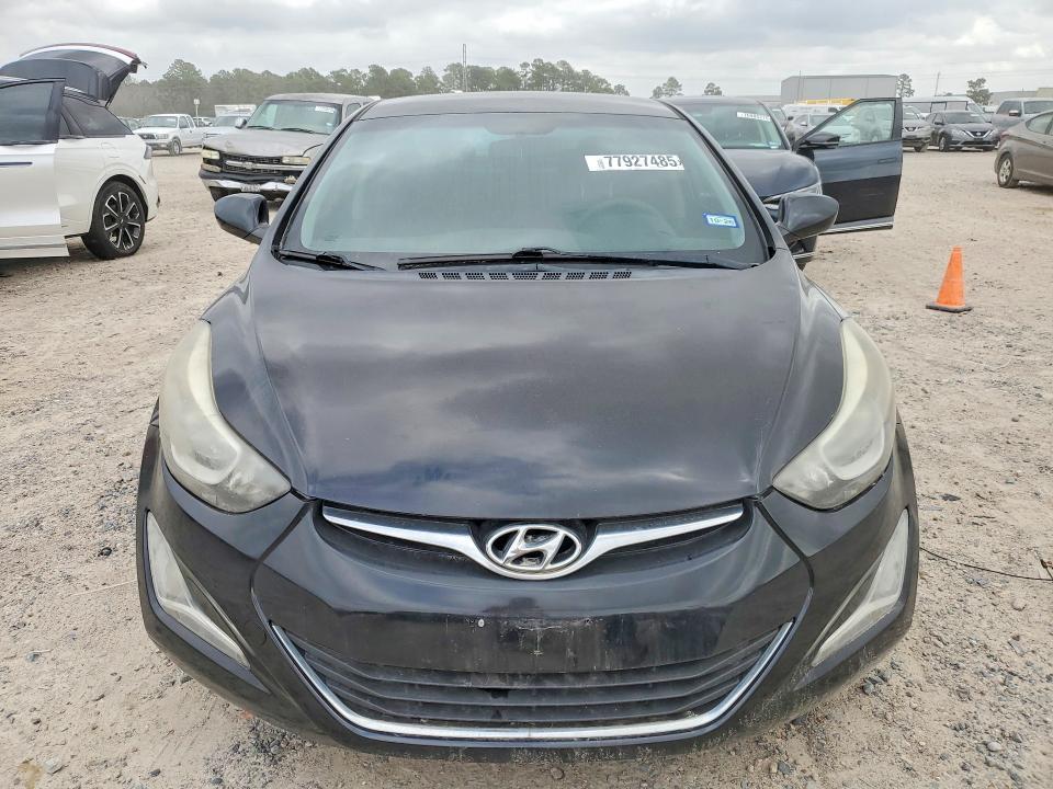 2014 Hyundai Elantra se
