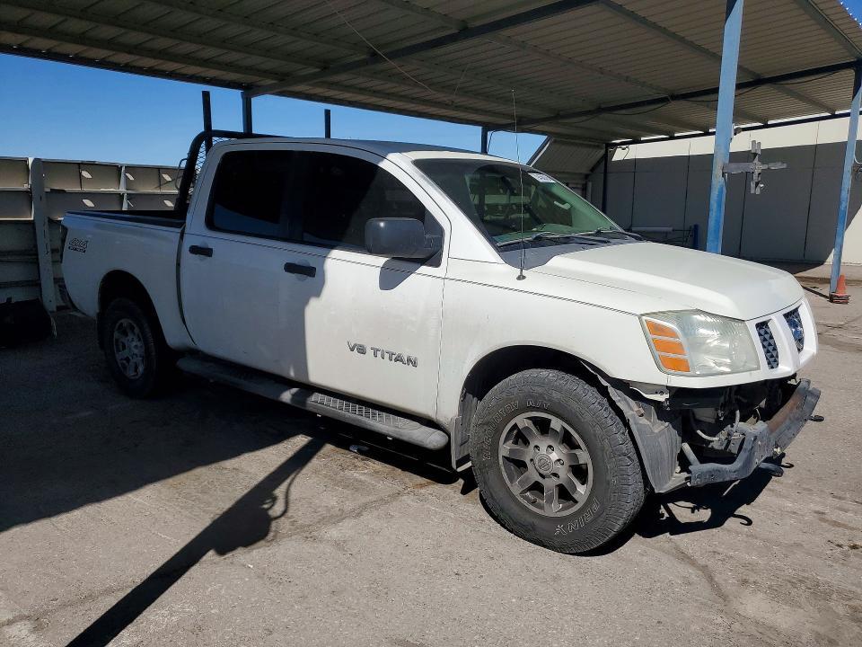 2005 Niss Titan