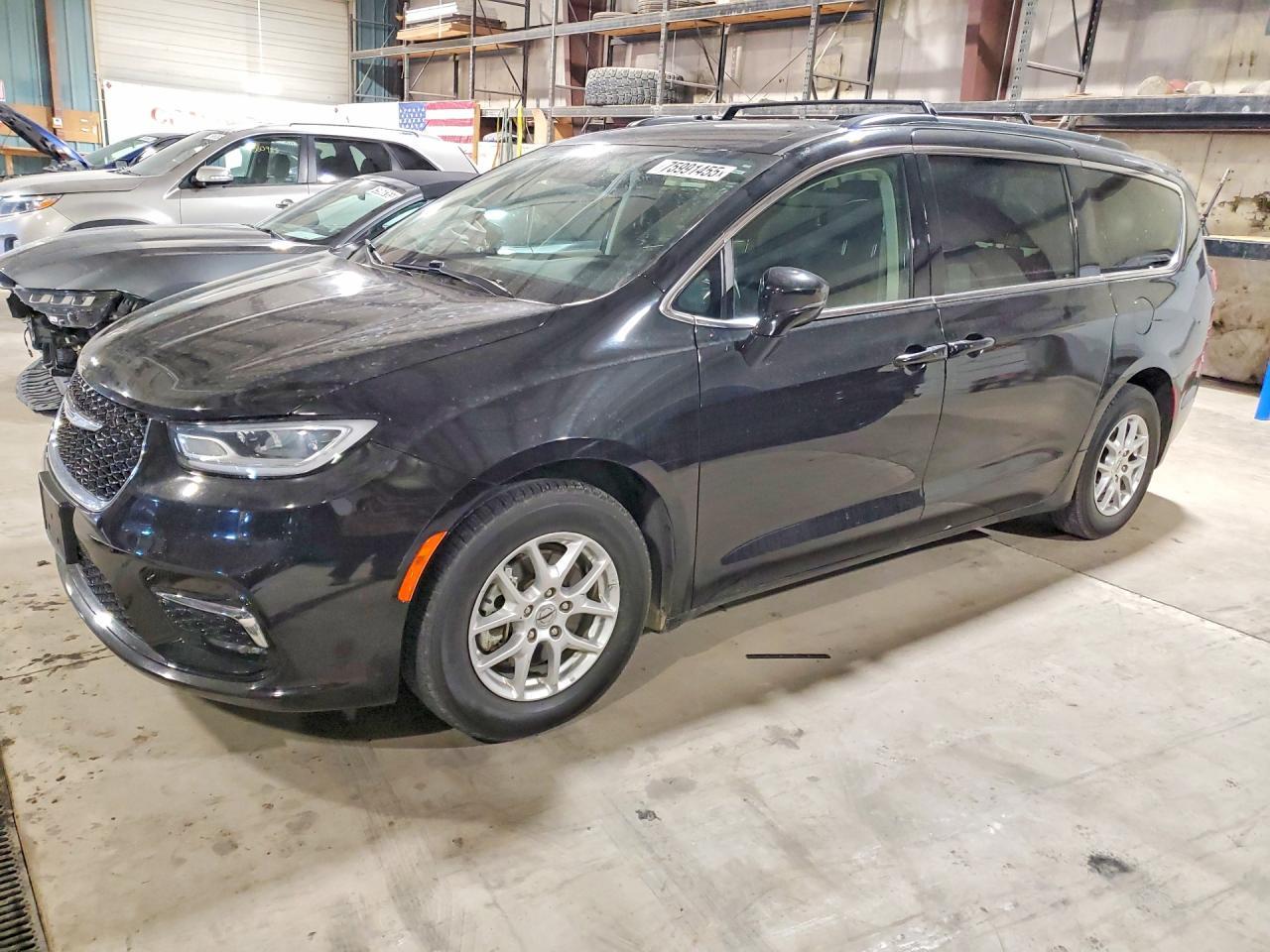 2022 Chrysler Pacifica Touring l
