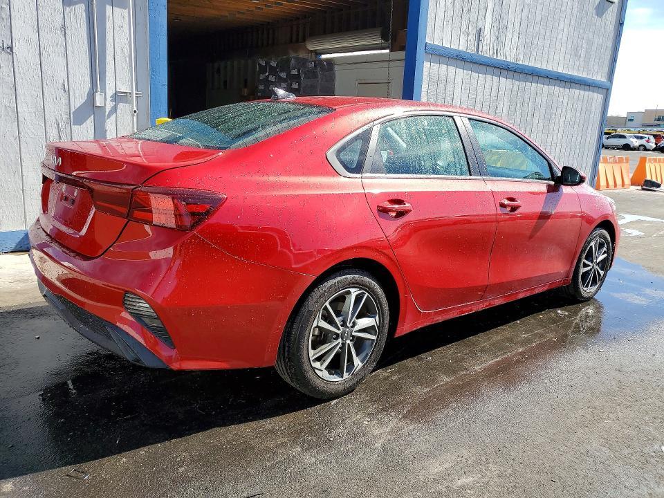 2023 KIA Forte lxs
