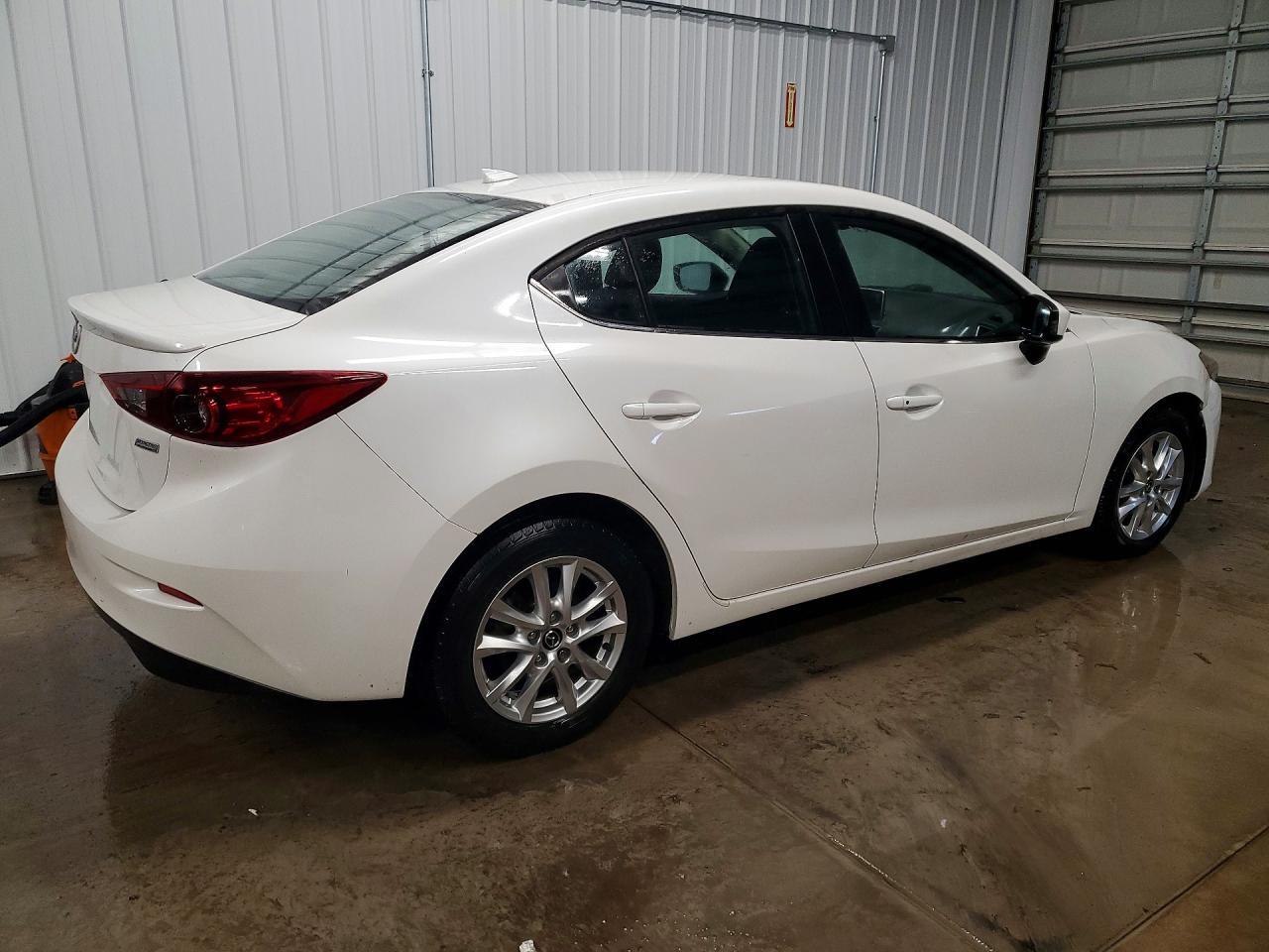 2015 Mazda 3 Touring