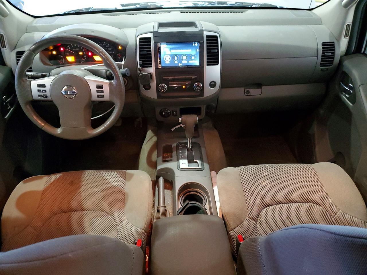 2015 Nissan Frontier s
