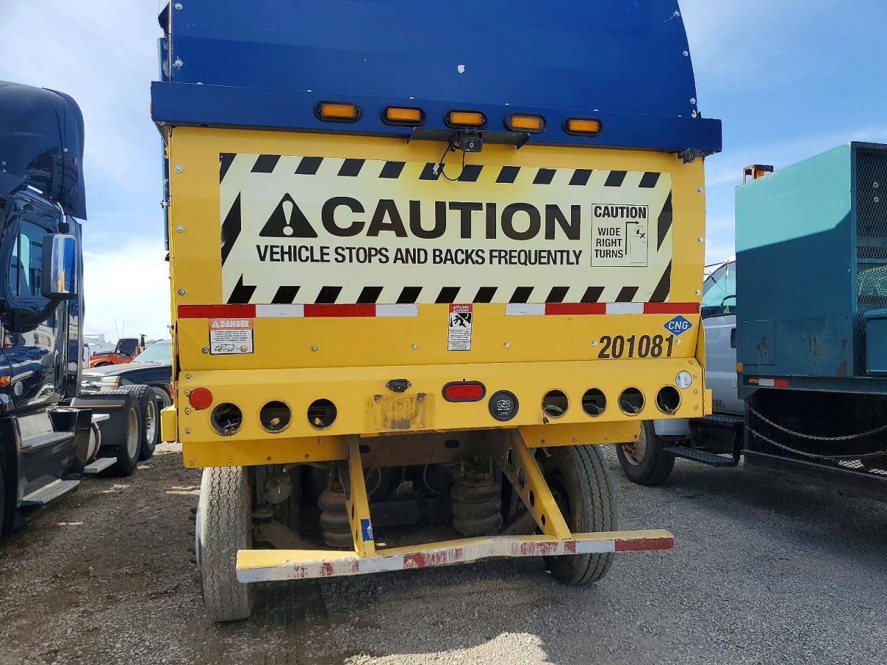 2015 Autocar Llc Xpeditor