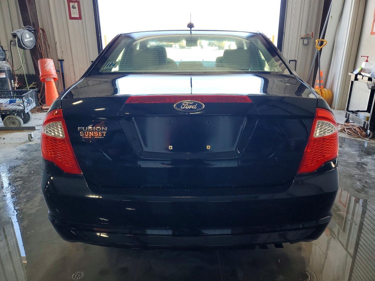 2012 Ford Fusion s