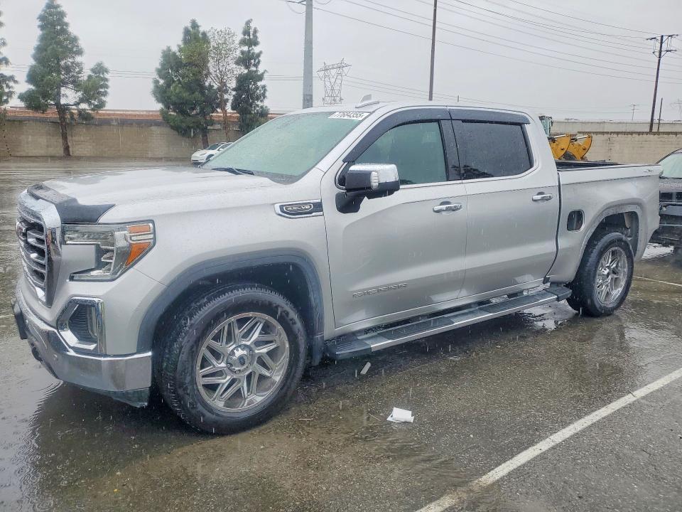 2019 GMC Sierra K1500 slt
