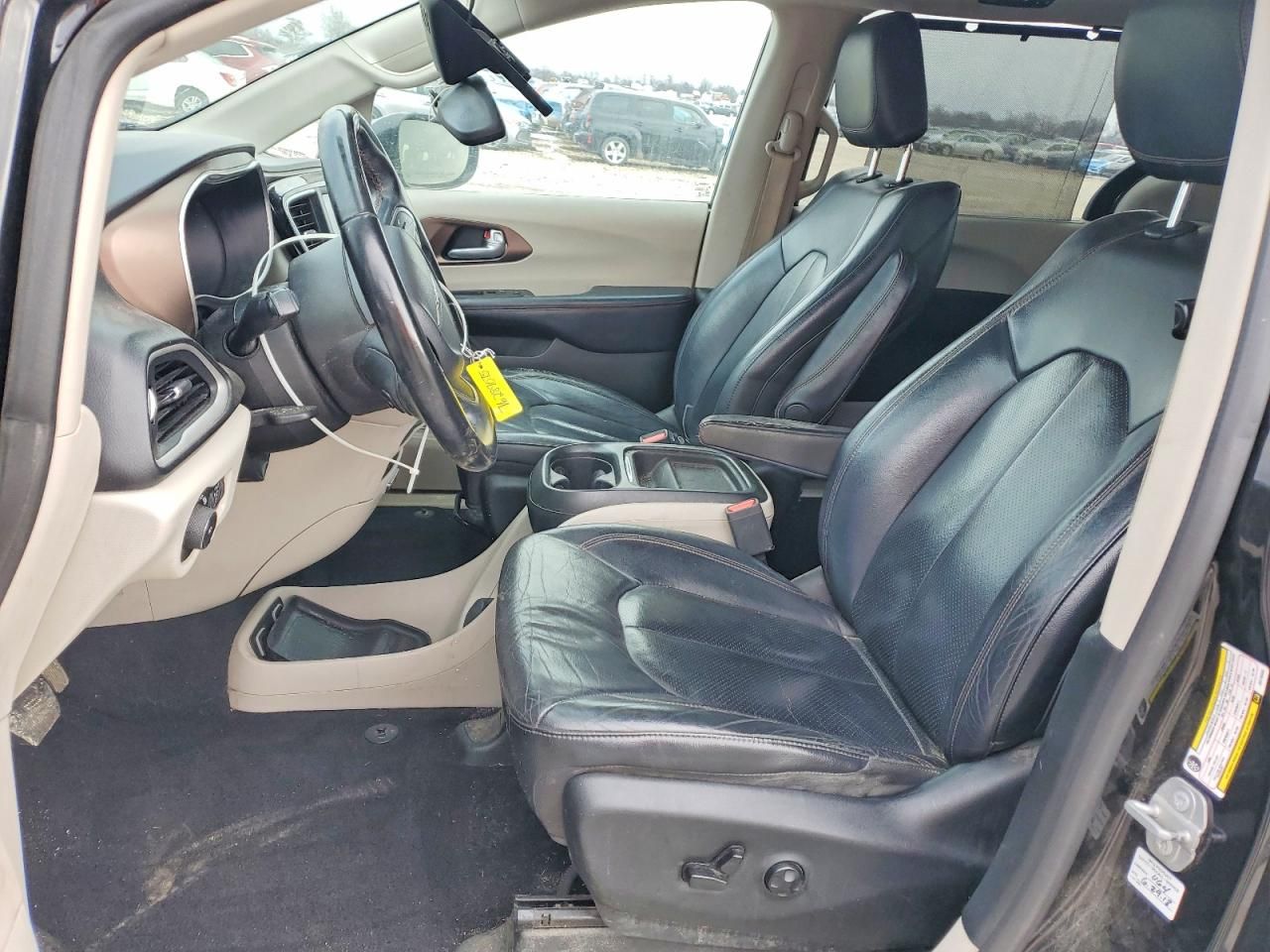 2018 Chrysler Pacifica Touring l