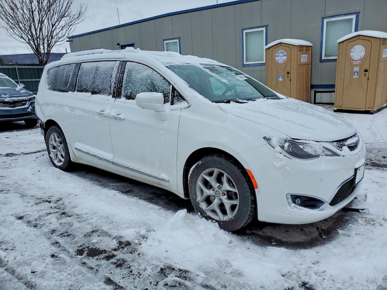 2018 Chrysler Pacifica Touring l Plus