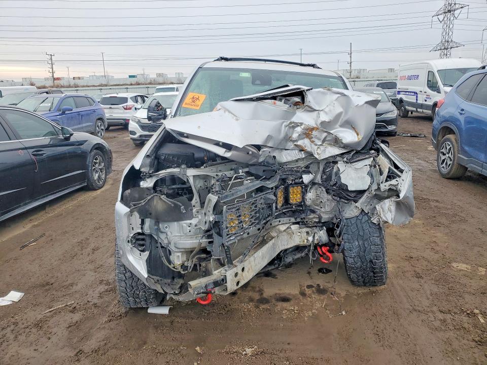 2022 Toyota 4runner trd off Road Premium