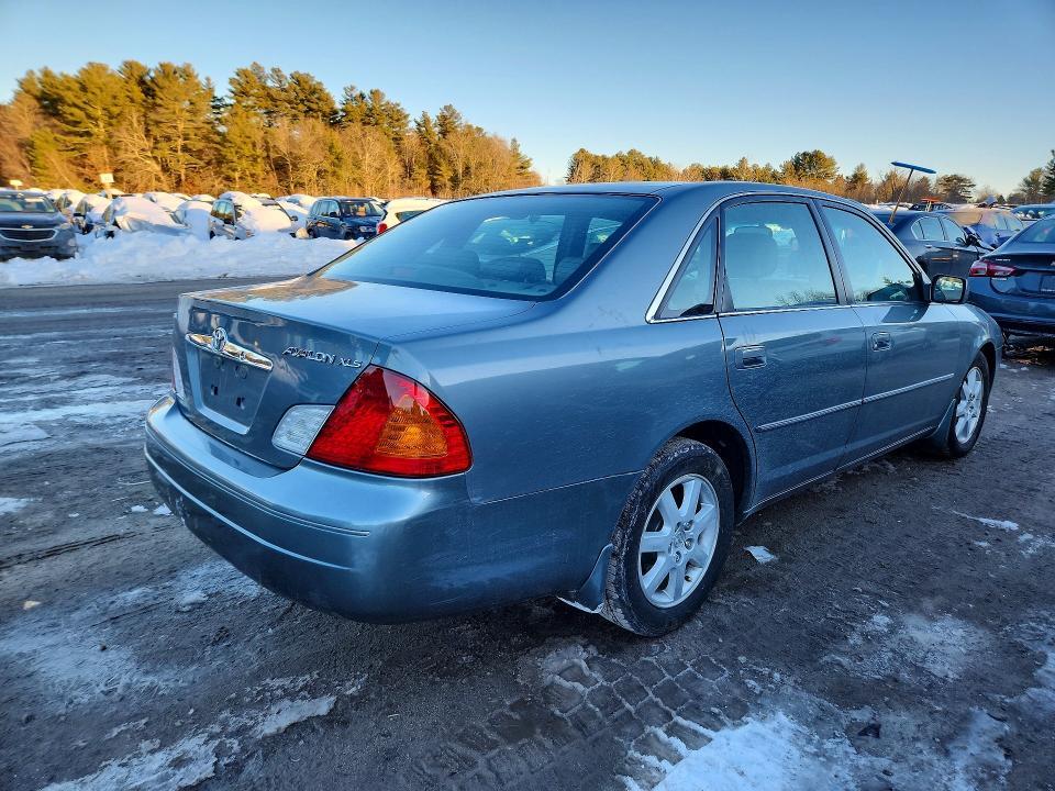 2001 Toyota Avalon xl
