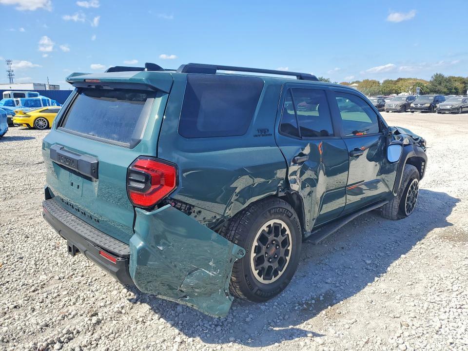 2025 Toyota 4runner SR5