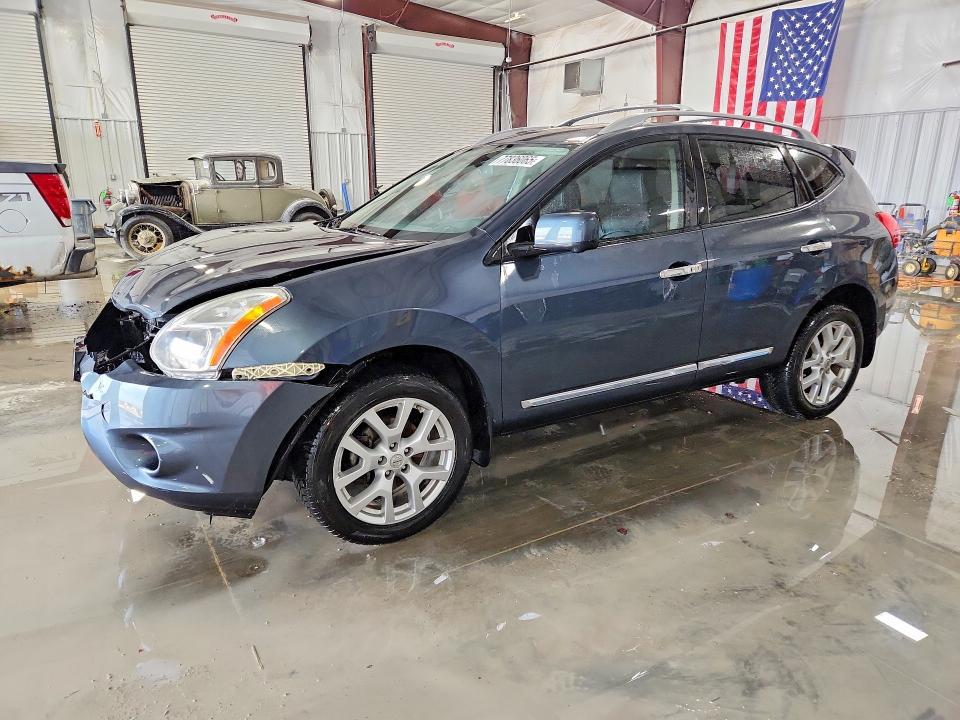 2012 Nissan Rogue s