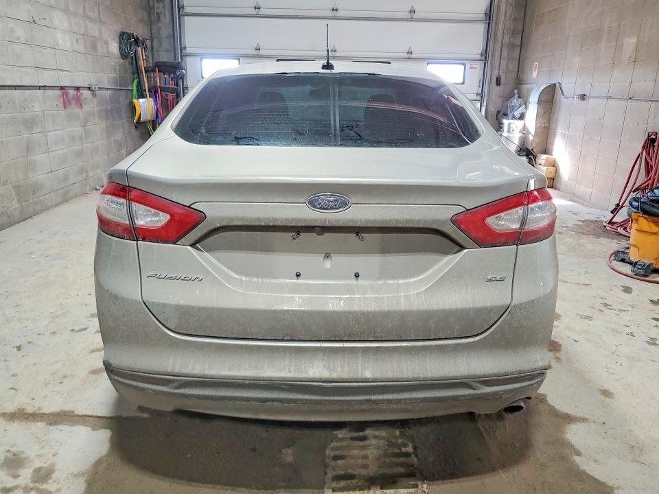 2016 Ford Fusion se