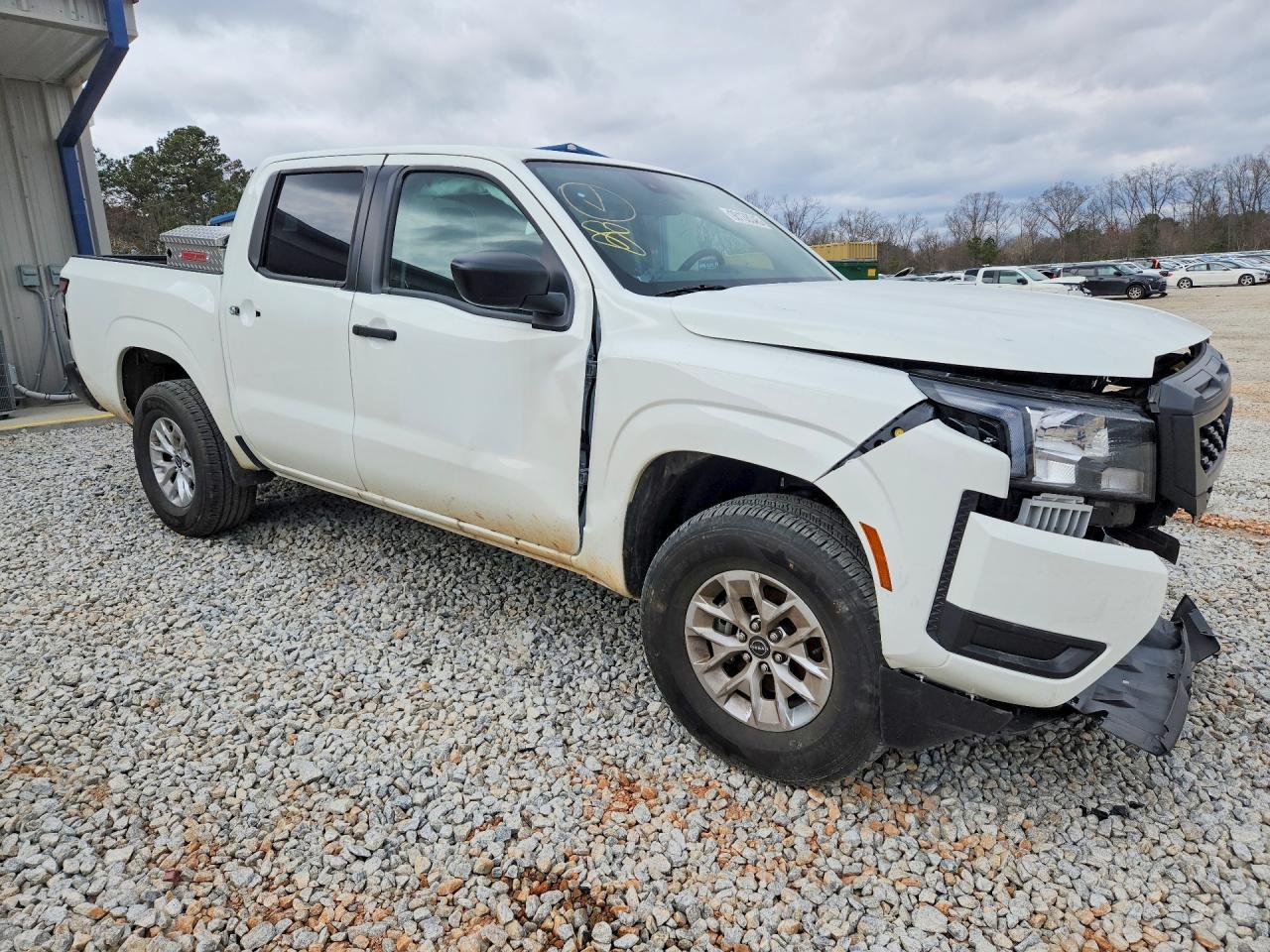 2025 Nissan Frontier S