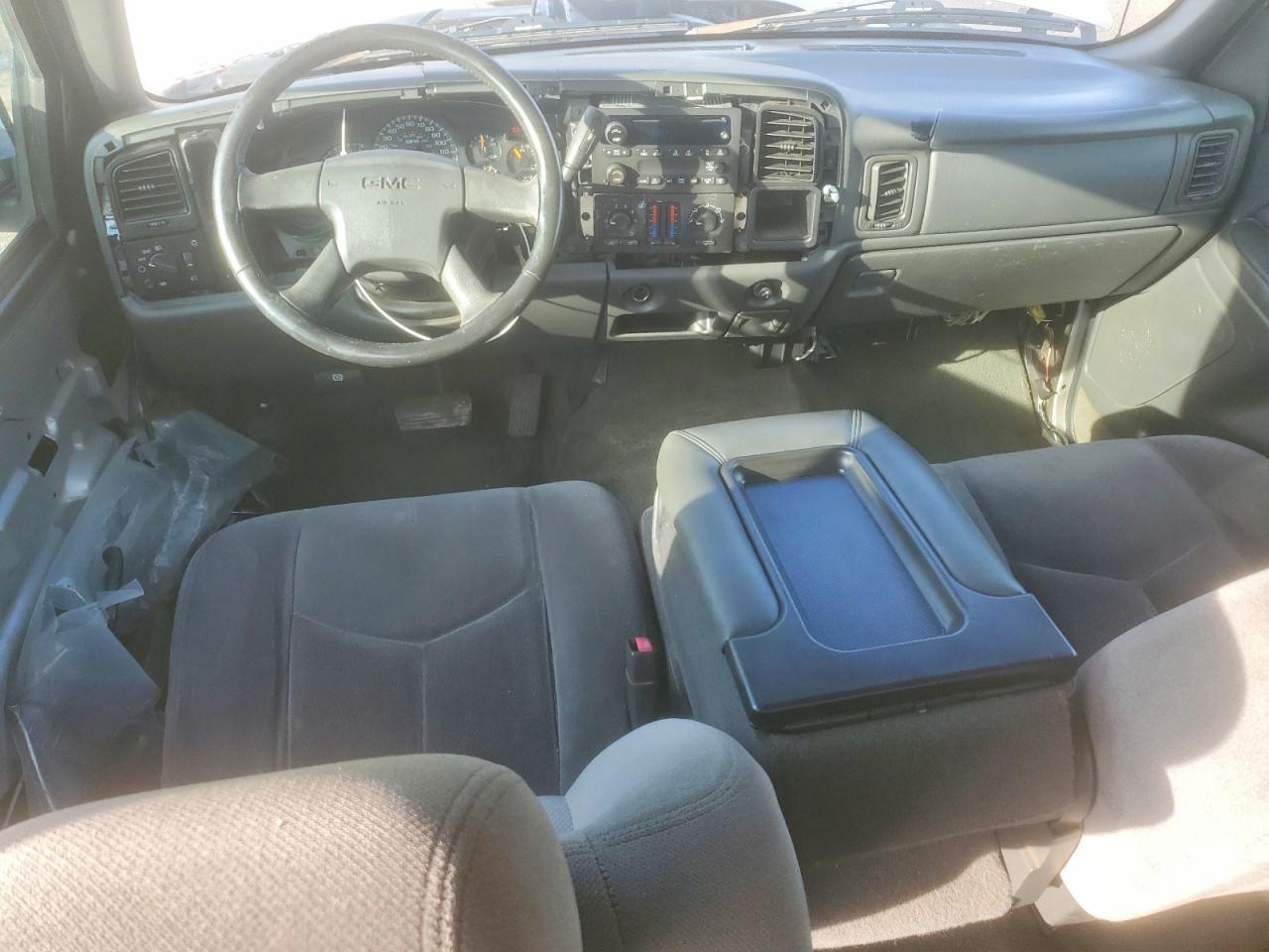 2004 GMC New Sierra C1500