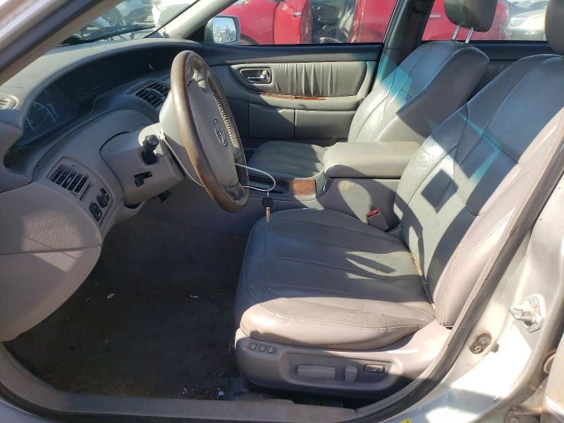 2002 Toyota Avalon xl