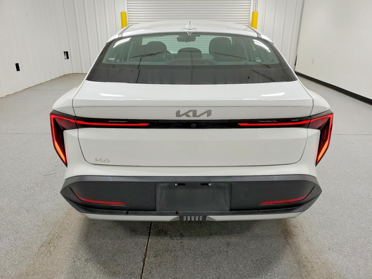 2026 KIA K4 lx