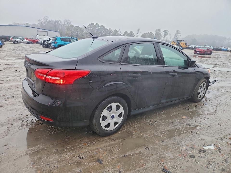 2018 Ford Focus s